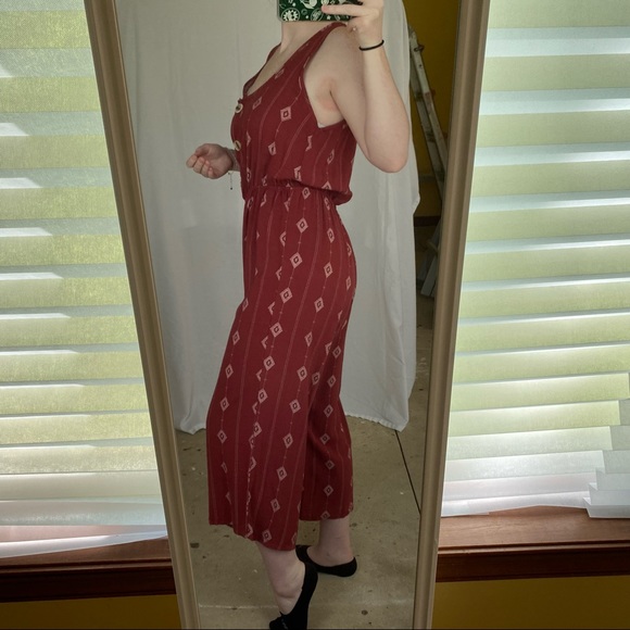 Maroon and cream patterned jumpsuit - Picture 4 of 16